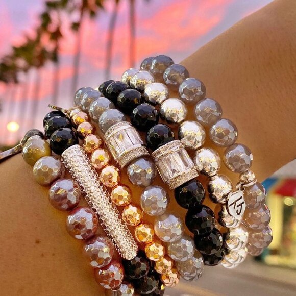 T. Jazelle Handmade Gold Signature Stacker Beaded Bracelet NEW - Picture 4 of 4